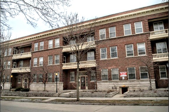 Avenues West Apartments Milwaukee Avenues West Apartments Milwaukee